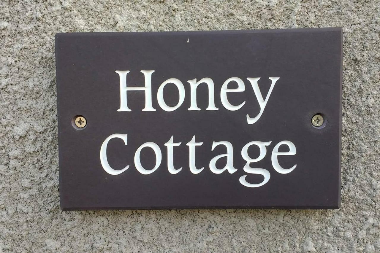 Honey Cottage Amlwch Exterior foto